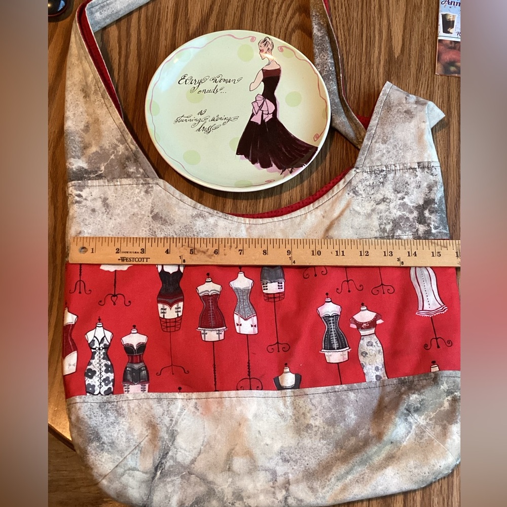 VINTAGE MANNEQUIN GREY & RED TOTE OOAK CLOTH SHOULDER BAG 🛍️